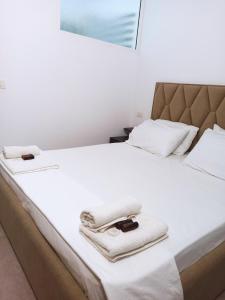 Marinis apartment , Vlorë