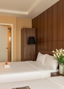 2 bedroom apartment Terra Royal, 280 Nam Ky Khoi Nghia, District 3, Ho Chi Minh