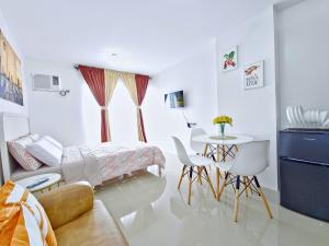 Studio Unit at Bernwood Tower