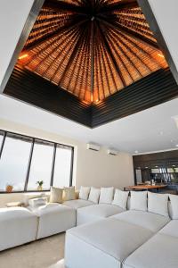 Stunning Ocean Views 3BR Villa, Private Pool & Kitchen #23