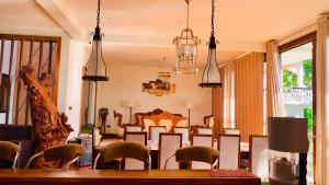 Royal Retreat ,Kandy