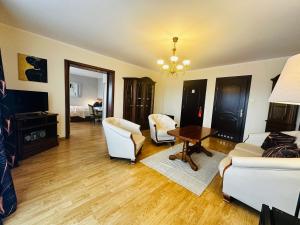 Apartment with Balcony room in Hotel Gołąbek