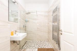 Top Apart close to city center