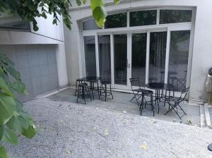 Appartements Appartement avec terrasse spacieuse, Saint-Etienne : Appartement 2 Chambres