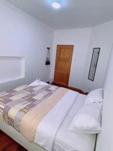 1P Habitacion privada en Miraflores, cerca de Kennedy