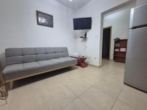 Cozy apartment in Sutomore