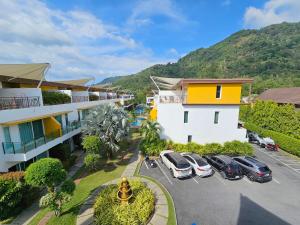 3-Bedroom Town House in Kamala