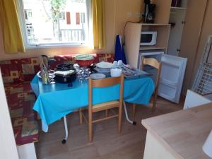 Campings Camping le Convivial Mobil home 2 chambres 24m2 : photos des chambres