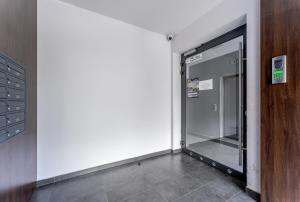 Przedwiośnie Chic Harmony Apartment by BookingHost