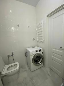 ALEXSANDR apartment в доме с ТРЦ РОДОС море в пешей доступности