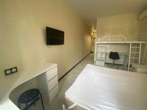 ALEXSANDR apartment в доме с ТРЦ РОДОС море в пешей доступности