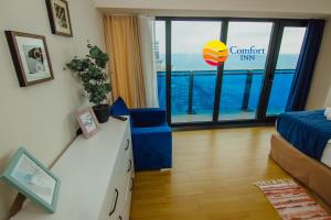 Comfort Inn ☆ Orbi City