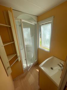 Mobil Home, S4, Turner