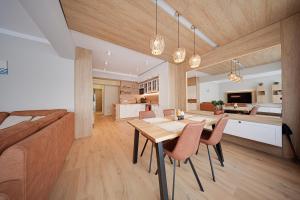 Miros Central Apartment