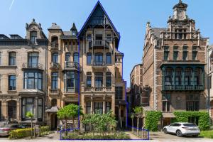 B&B Baron Osy Suites Blue & Third
