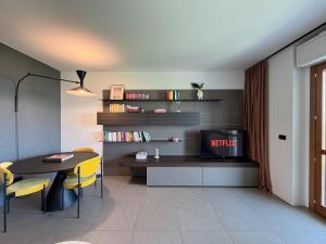 80m2, - 7th floor, with 2 terraces and 2 bathrooms