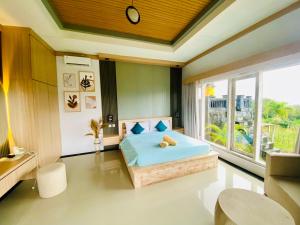 Batur Green Hill and Hot Spring