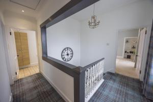 Short Walk to the Beach - 2 Guests - Free Parking