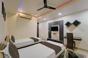 Collection O The Elegance Inn