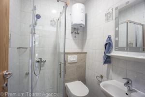 Cvetka- 200m to Beach-Family Friendly