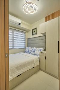 Stylish Central Space near SM Mall of Asia with WIFI