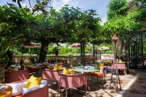 Hotels Hotel La Villa Sainte Valerie Adults Only : photos des chambres