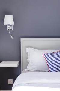 Bourgeois apartment with sea view