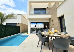 Villa Con Piscina Santa Rosalía Lake & Life Resort, Los Alcázares - Vily, Torre-Pacheco