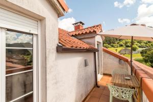 Romántico apartamento con piscina