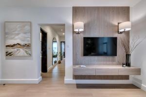 The Modern Nest, Khorfakkan