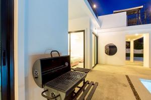 Happy Time Pool Villa