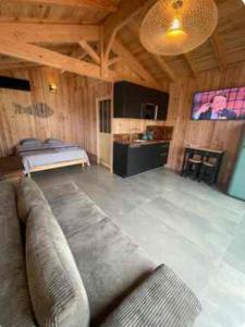 Maisons de vacances Cabane esprit Bassin a 100 metres de la plage : photos des chambres