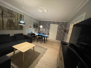 Deluxe Hotel Apartment