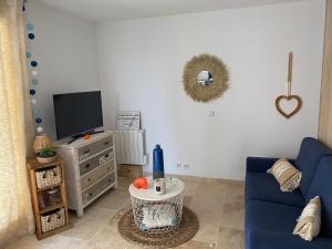 studio avec grand jardin