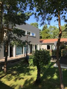 House near the beach in Ljunghusen - Bus from Malmo