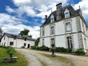 Maisons de vacances Les Ecuries, sur un domaine chatelain : photos des chambres