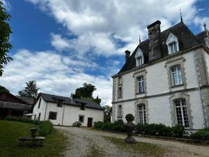Maisons de vacances Les Ecuries, sur un domaine chatelain : photos des chambres