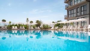 Laristone Suite Spa Hotel