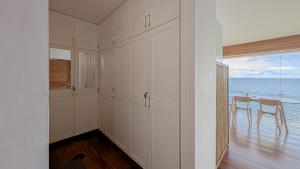 Couples Dream - a secret house with stunning sunsets, and private beach access