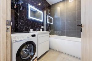 Nyvky Like Home - Нивки Парк з балконом та ванною 45