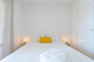 Milenial Immo Apartment with parking in Roses