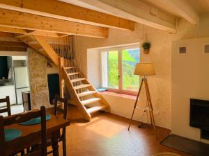 Maisons de vacances Maison de charme sur le plateau du Vercors au calme dans un veritable ecrin de verdure : photos des chambres