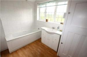Charming family home in the heart of Sanderstead