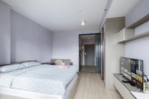 无边泳池 JODD 夜市对面 mrt rame 9 月租优惠