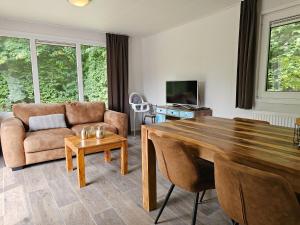 Luxe Chalet Oostkapelle OK28