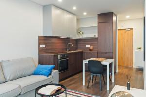 Cozy Apartment near Ozas II