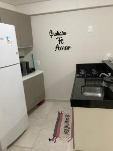 Apartamento 500m da Praia de Meireles