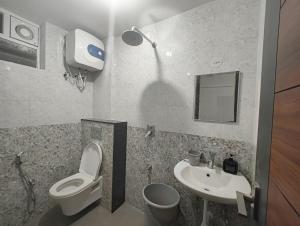 Ms Cozy Unwind - Orchid