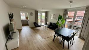 3-Zi-Neubauapartment möbliert