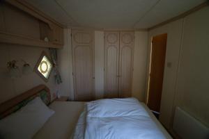 The 3-Bed Getaway with Free Parking